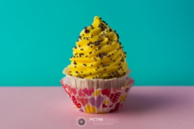Yellow cupcake
